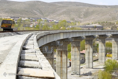 پروژه خط آهن بستان آباد - خاوران