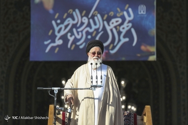 اقامه نماز عید سعید فطر در حرم مطهر رضوی(ع)