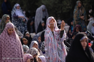 اقامه نماز با شکوه عید سعید فطر در مصلی تهران