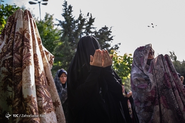 اقامه نماز با شکوه عید سعید فطر در مصلی تهران