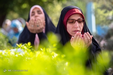 اقامه نماز با شکوه عید سعید فطر در مصلی تهران