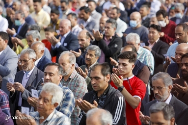اقامه نماز با شکوه عید سعید فطر در حرم شاه عبدالعظیم حسنی(ع)
