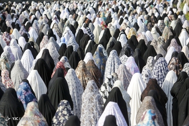 اقامه نماز با شکوه عید سعید فطر در حرم شاه عبدالعظیم حسنی(ع)