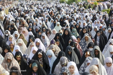 اقامه نماز با شکوه عید سعید فطر در حرم شاه عبدالعظیم حسنی(ع)