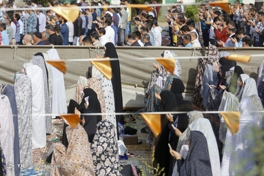 اقامه نماز با شکوه عید سعید فطر در حرم شاه عبدالعظیم حسنی(ع)