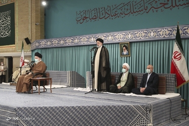دیدار مسئولان، سفرای کشور‌های اسلامی با رهبر معظم انقلاب