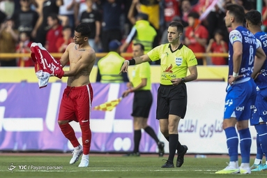 شهرآورد ۱۰۰ / پرسپولیس تهران ۱ - استقلال تهران ۰