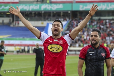 شهرآورد ۱۰۰ / پرسپولیس تهران ۱ - استقلال تهران ۰