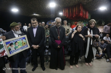 مراسم وداع با پیکر مطهر شهید آشوری جانی بت اوشانا