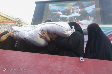 مراسم وداع با پیکر مطهر شهید آشوری جانی بت اوشانا