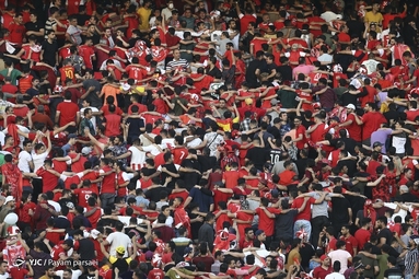 لیگ برتر فوتبال / پرسپولیس تهران ۴ - گل گهر سیرجان ۰