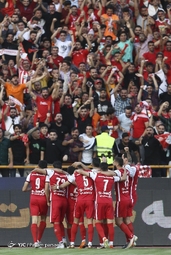 لیگ برتر فوتبال / پرسپولیس تهران ۴ - گل گهر سیرجان ۰