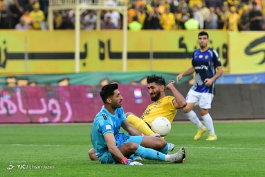 لیگ برتر فوتبال / سپاهان اصفهان ۵ - پیکان تهران ۰