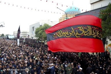 اجتماع عزاداران مشهدی به‌ مناسبت شهادت امام صادق (ع)