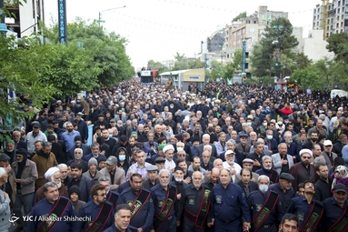 اجتماع عزاداران مشهدی به‌ مناسبت شهادت امام صادق (ع)