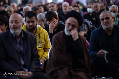 اجتماع عزاداران امام صادق (ع) در میدان امام حسین (ع)