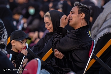 اجتماع عزاداران امام صادق (ع) در میدان امام حسین (ع)