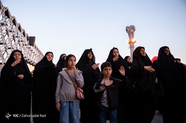 اجتماع عزاداران امام صادق (ع) در میدان امام حسین (ع)
