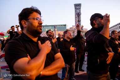 اجتماع عزاداران امام صادق (ع) در میدان امام حسین (ع)