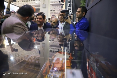 افتتاح بیست و هفتمین نمایشگاه نفت و گاز