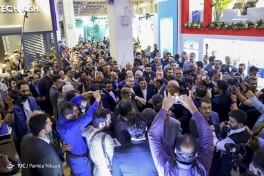 افتتاح بیست و هفتمین نمایشگاه نفت و گاز