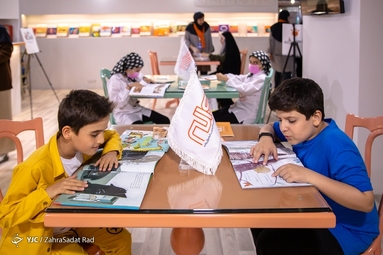 بازدید رئیس رسانه ملی از سی و چهارمین نمایشگاه بین‌المللی کتاب تهران