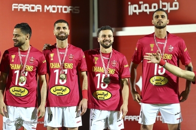 جشن قهرمانی پرسپولیس در بیست و دومین دوره لیگ برتر فوتبال ایران
