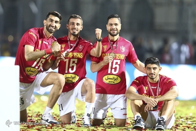 جشن قهرمانی پرسپولیس در بیست و دومین دوره لیگ برتر فوتبال ایران