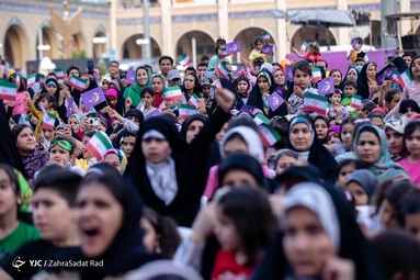 جشن دختران ماه به مناسبت ولادت حضرت معصومه سلام الله علی‌ها و روز دختر