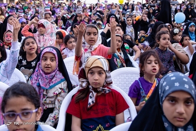 جشن دختران ماه به مناسبت ولادت حضرت معصومه سلام الله علی‌ها و روز دختر