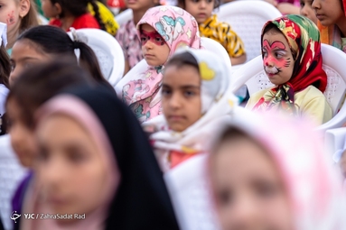 جشن دختران ماه به مناسبت ولادت حضرت معصومه سلام الله علی‌ها و روز دختر