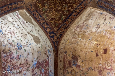 کاخ چهل‌ستون اصفهان