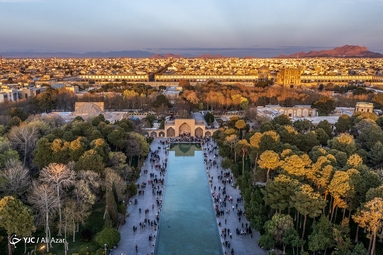 کاخ چهل‌ستون اصفهان