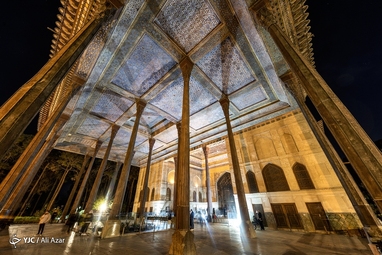 کاخ چهل‌ستون اصفهان