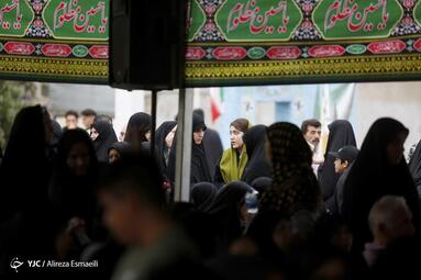 مراسم شصتمین سالگرد ۱۵ خرداد در گلزار شهدای «مسگرآباد» تهران