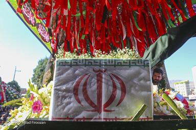 پیکر مطهر شهید تازه تفحص شده عیسی شجاعی در کرج