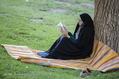 مراسم قرائت دعای پر فیض عرفه در همدان
