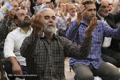 مراسم قرائت دعای پر فیض عرفه در زنجان