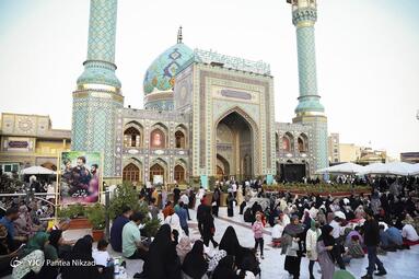 مراسم قرائت دعای پر فیض عرفه در امام زاده صالح (ع)