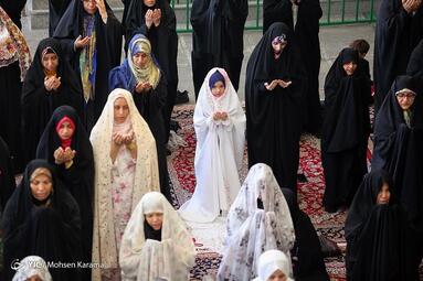 اقامه نماز عید قربان در حرم حضرت معصومه(س)