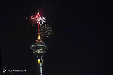 بزرگترین نورافشانی پایتخت از برج میلاد