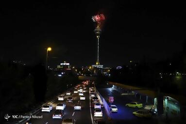 بزرگترین نورافشانی پایتخت از برج میلاد