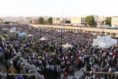 اجتماع بزرگ رهروان غدیر در سبزه میدان زنجان