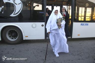 ورود نخستین گروه حجاج به مشهد مقدس