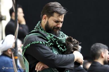 مراسم عزاداری سرور و سالار شهیدان حضرت امام حسین (ع) در گذر چهارباغ عباسی اصفهان