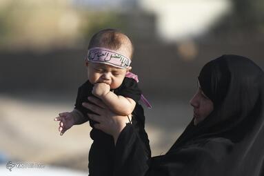 کاروان نمادین کربلا در خمینی شهر