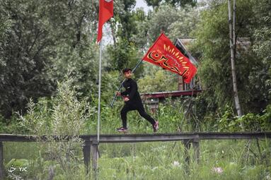 راهپیمایی سنتی روی قایق در کشمیر
