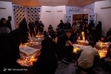 مراسم عزاداری شب شام غریبان در میدان امام حسین (ع)