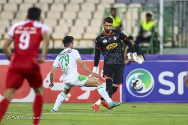 لیگ برتر فوتبال کشور / پرسپولیس تهران ۱ - آلومینیوم اراک ۰