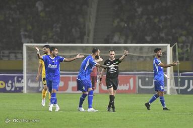 لیگ برتر فوتبال کشور / سپاهان اصفهان ۱ - استقلال تهران ۰